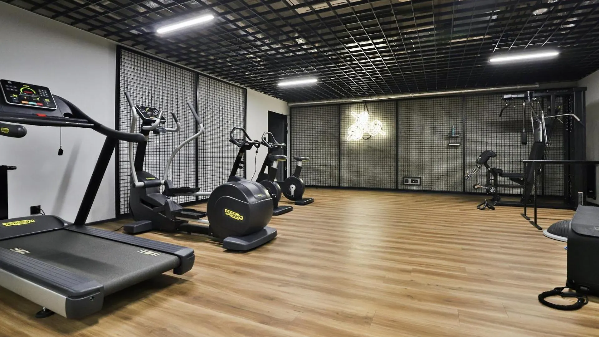 Green Apartment In Gdansk With Free Access To The Gym And Parking By Noclegi Renters Poland