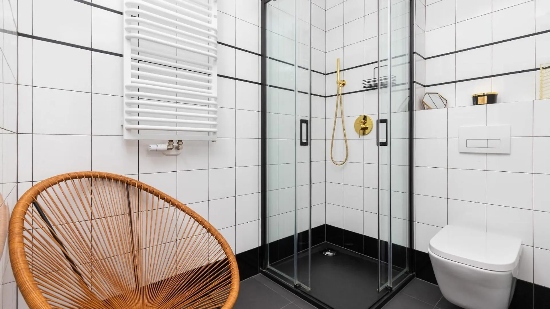 Green Apartment In Gdansk With Free Access To The Gym And Parking By Noclegi Renters