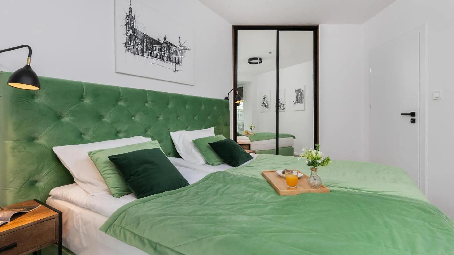 Green Apartment In Gdansk With Free Access To The Gym And Parking By Noclegi Renters